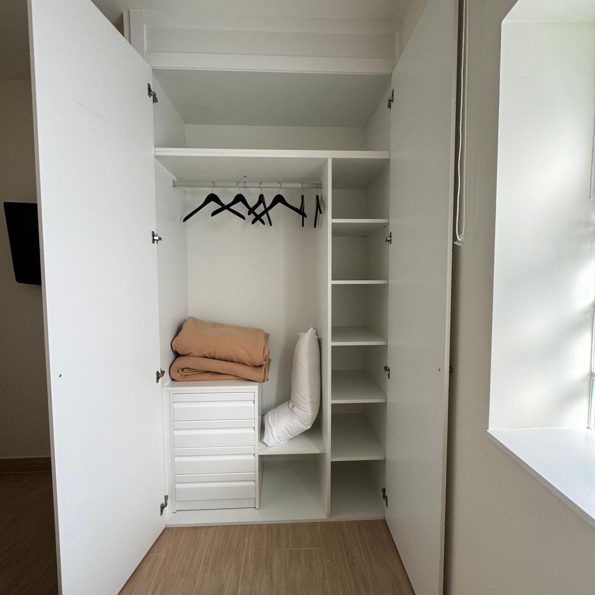 Jardines - Apartamentos & Estudio Ciempozuelos Eksteriør bilde
