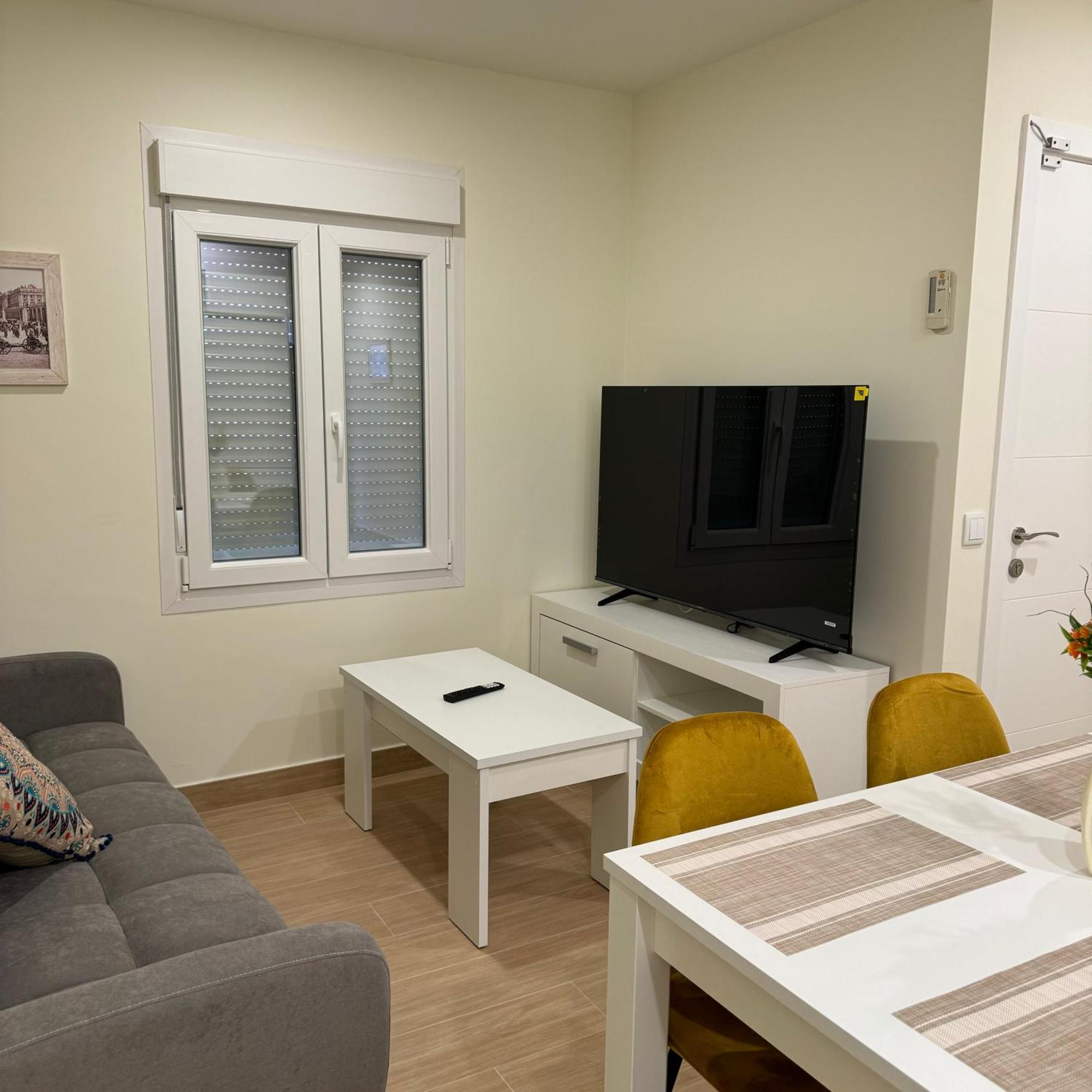 Jardines - Apartamentos & Estudio Ciempozuelos Eksteriør bilde