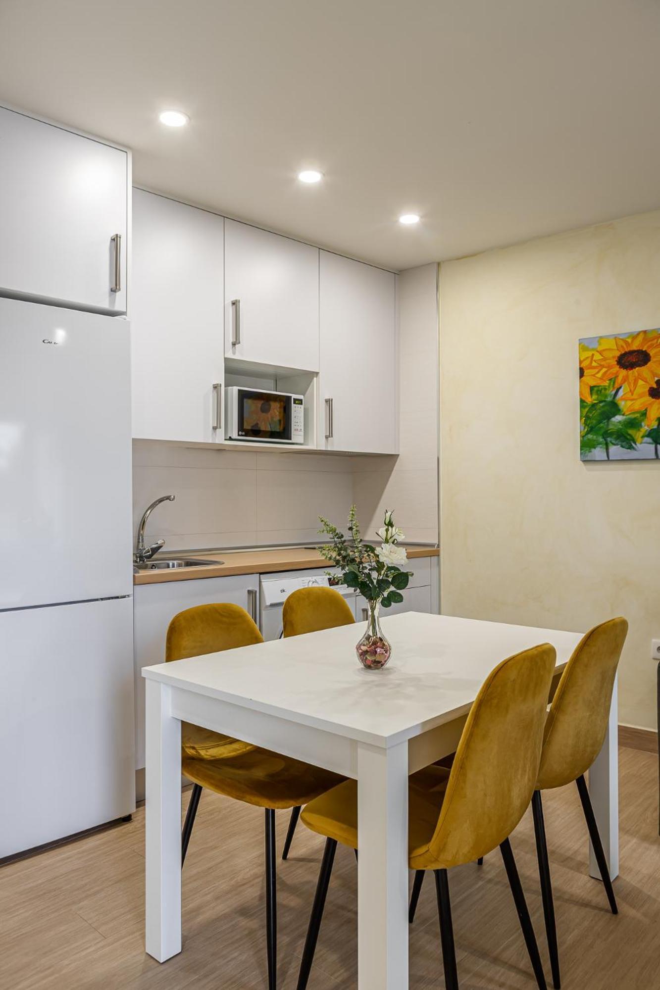 Jardines - Apartamentos & Estudio Ciempozuelos Eksteriør bilde